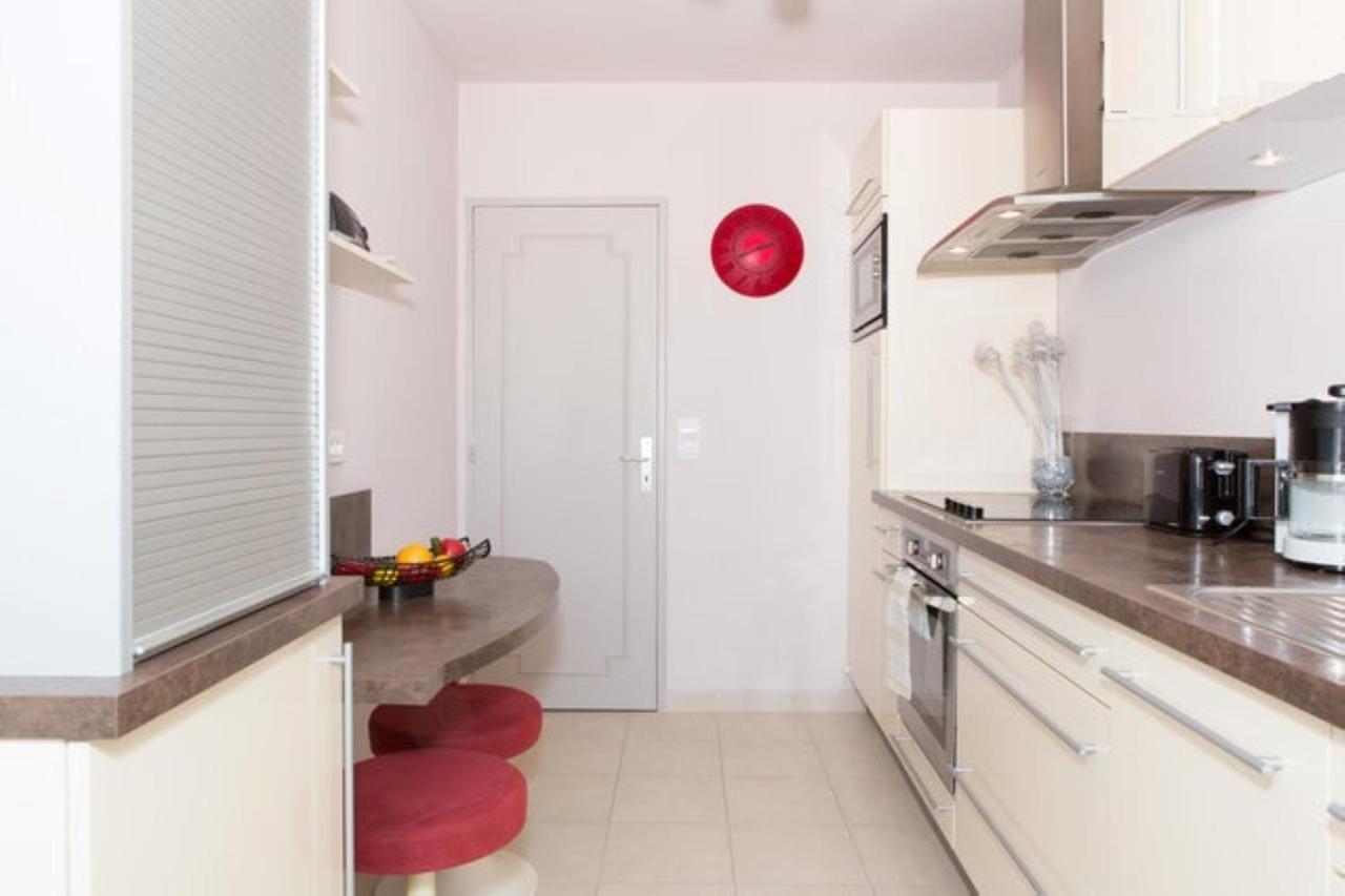 Fettolina Palm Beach, Location Front De Et Appartamento Cannes